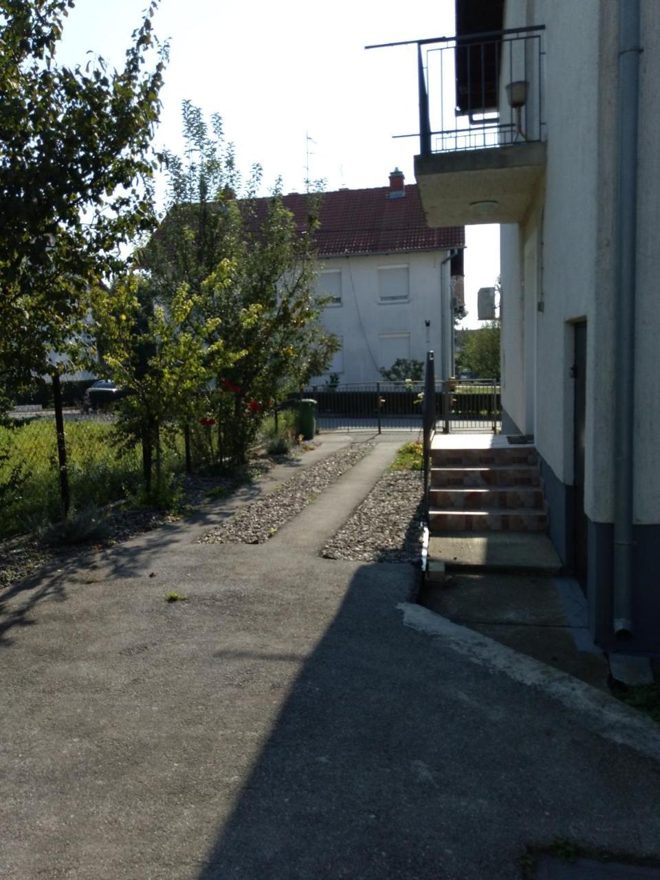 Petros Apartmani Vukovar Dış mekan fotoğraf